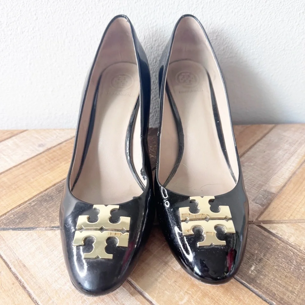 Tory Burch Black Patent Leather Heels with Gold Accents - Picture 8 of 14